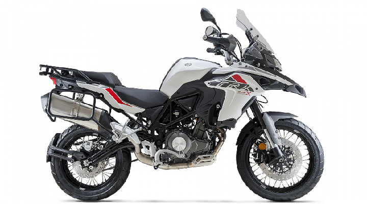 India Bound 2022 Benelli TRK 502 Updated - Gets New Features And ...