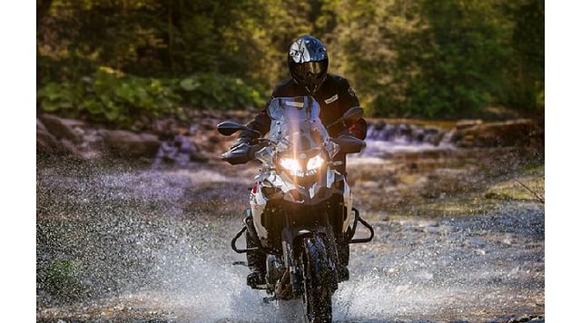 2022 Benelli TRk 502X
