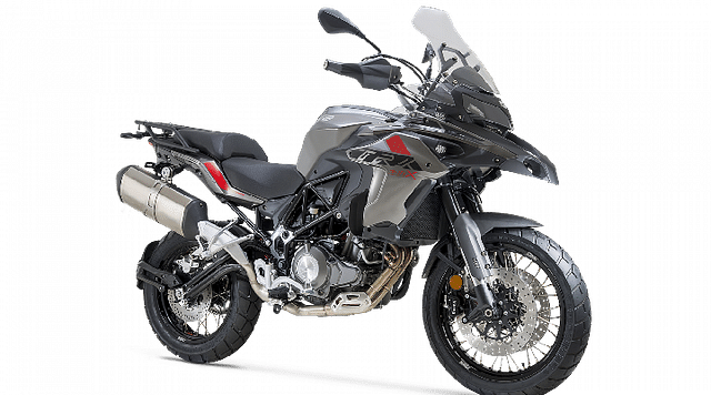 Benelli 502X