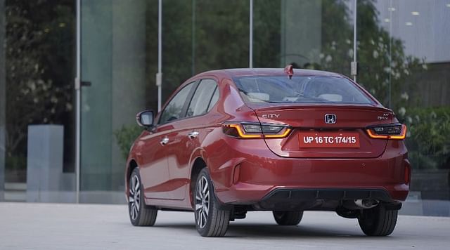City Hybrid Rear