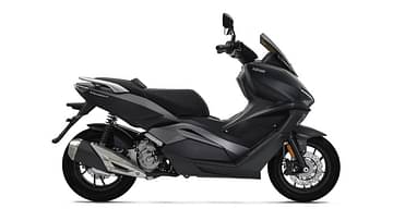 Keeway Maxi Scooter
