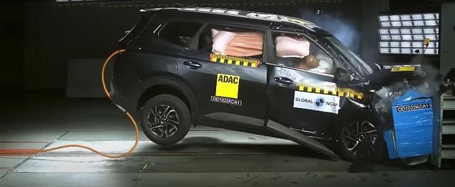 Kia Carens Safety 