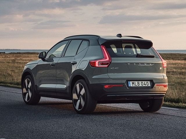 Volvo EX40 Recharge