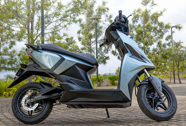 Simple One Electric Scooter Review