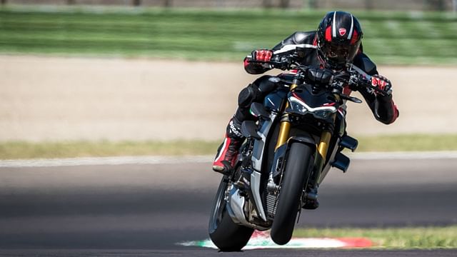 Ducati Streetfighter V4 SP