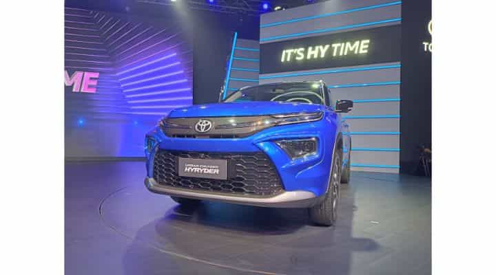 2022 Toyota Urban Cruiser Hyryder Bookings Commence From Rs 25,000; Gets Panoramic Sunroof 2022 Toyota Urban Cruiser Hyryder Bookings Commence From Rs 25,000; Gets Panoramic Sunroof
