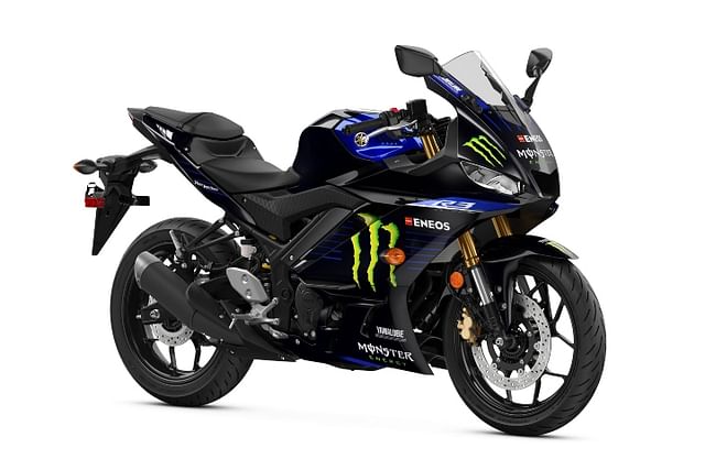2022 Yamaha R3