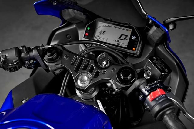2022 Yamaha R3