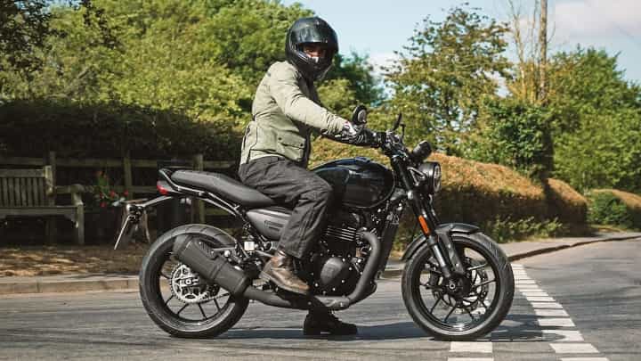 Upcoming Bajaj-Triumph Bike To Be Priced Around Rs 2 Lakh Mark Upcoming Bajaj-Triumph Bike To Be Priced Around Rs 2 Lakh Mark