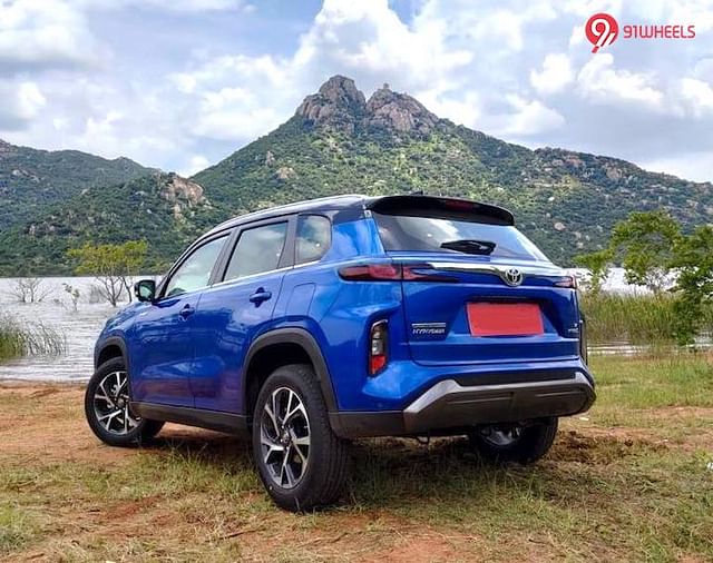 toyota hyryder review