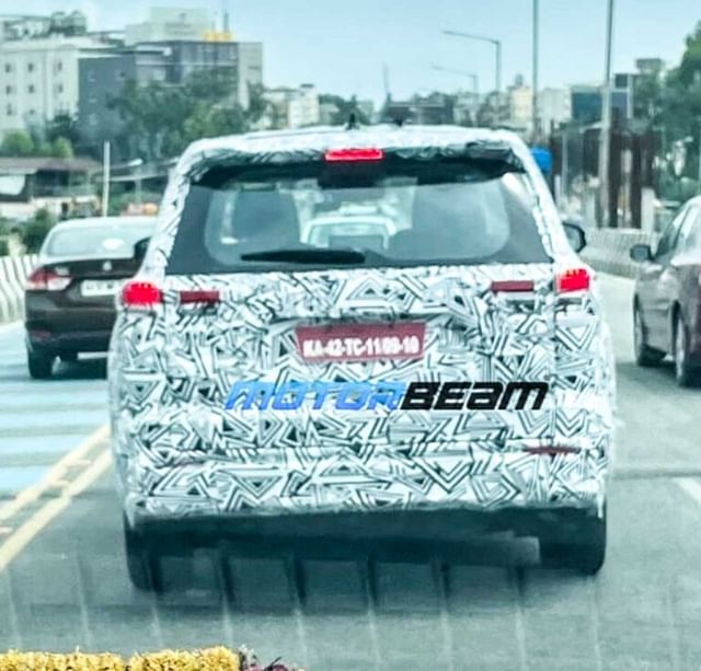 2023 Toyota Innova HyCryoss