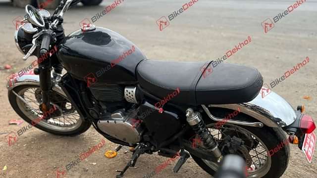 2023 BSA Gold Star 650 Spied Again On Test Run In India