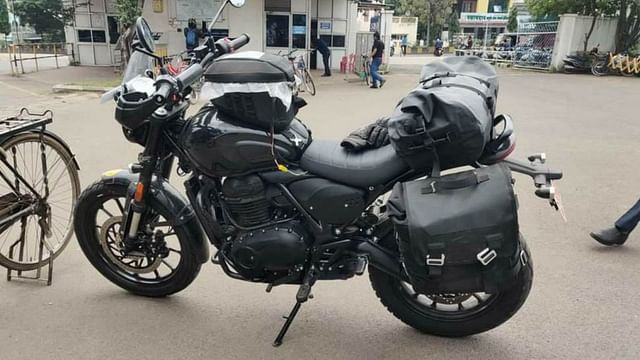 bajaj triumph 350