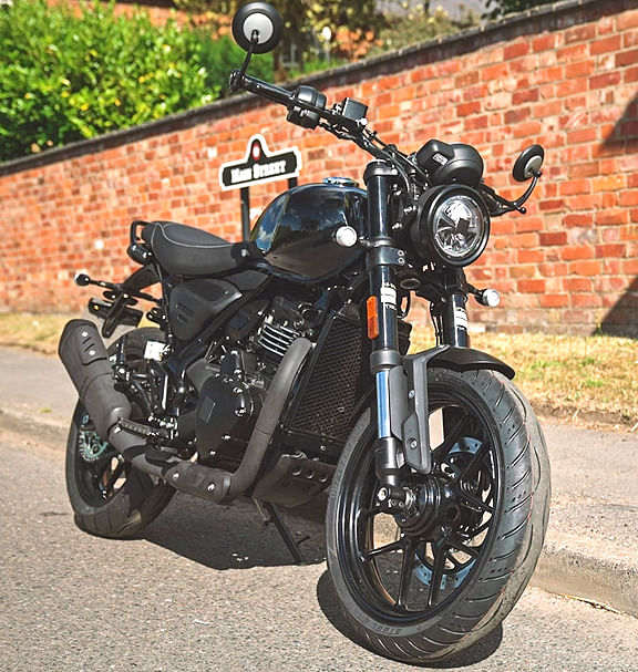 bajaj triumph 350