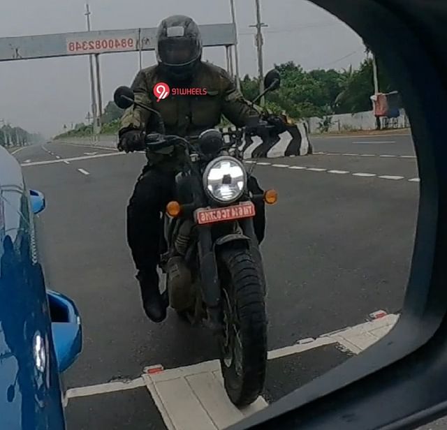 Royal Enfield Scram 650