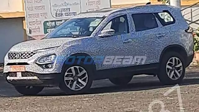 2023 Tata Safari 
