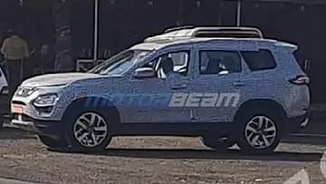 2023 Tata Safari 