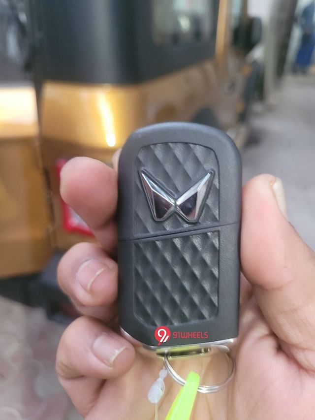 MAHINDRA THAR 4X2