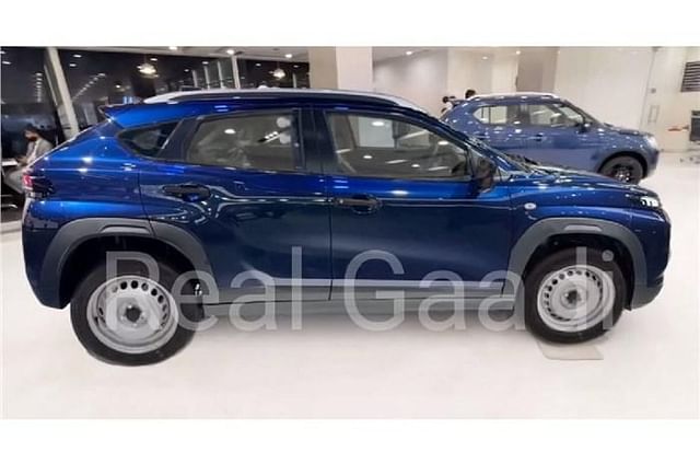 Maruti Suzuki Fronx Sigma Base Variant