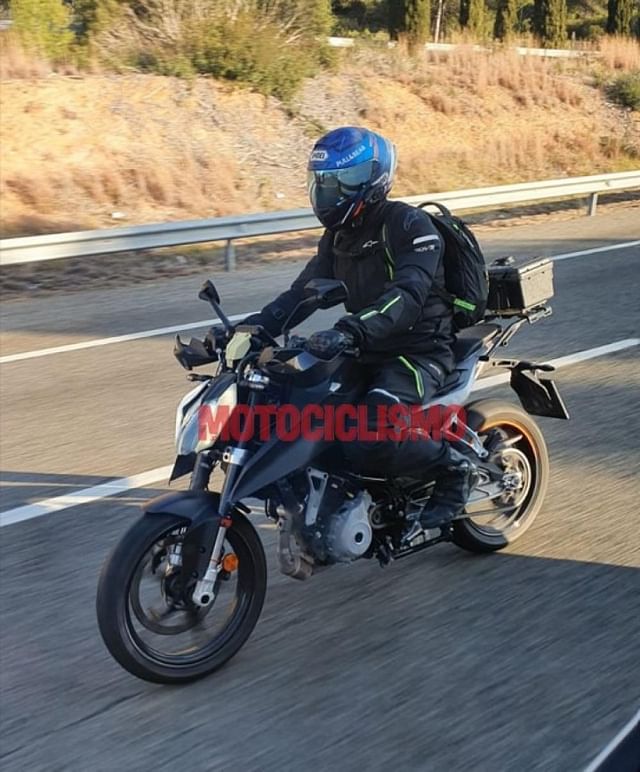 2024 KTM Duke 390