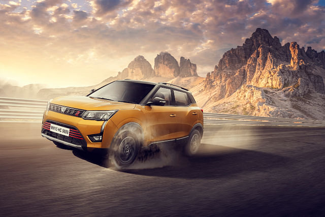 Maruti Fronx Mahindra XUV300