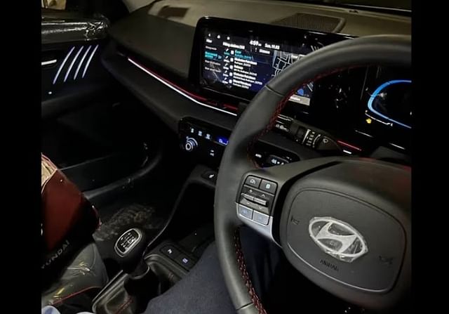 Hyundai Verna Interior