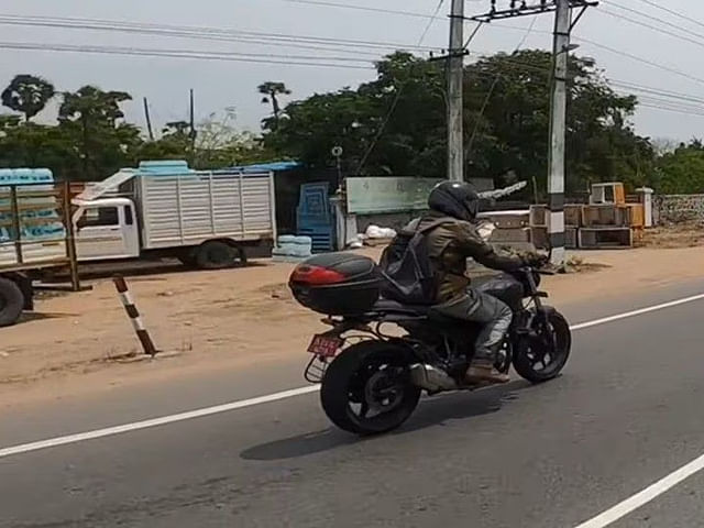 Royal Enfield Scram 450