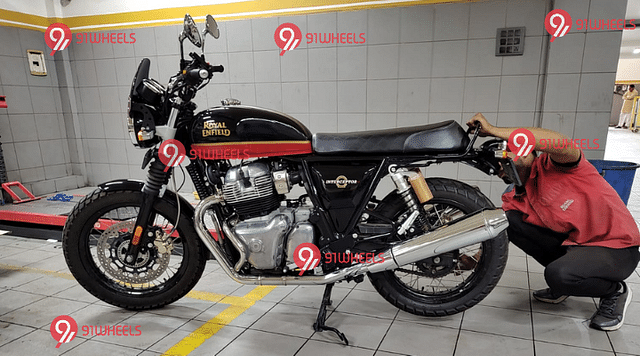 Interceptor 650 Alloy Wheels