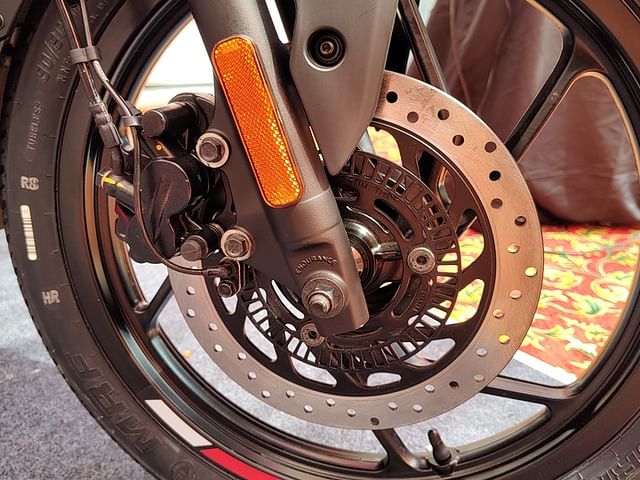 bajaj  pulsar n150