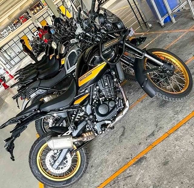 Royal Enfield Himalayan 452