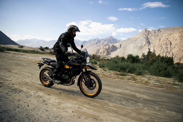 Himalayan 452