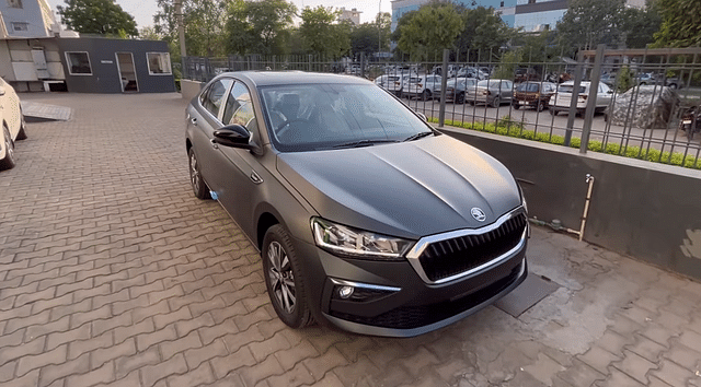 skoda caras