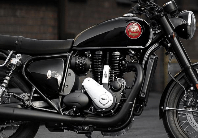 BSA Goldstar 650 Vs RE Interceptor 650