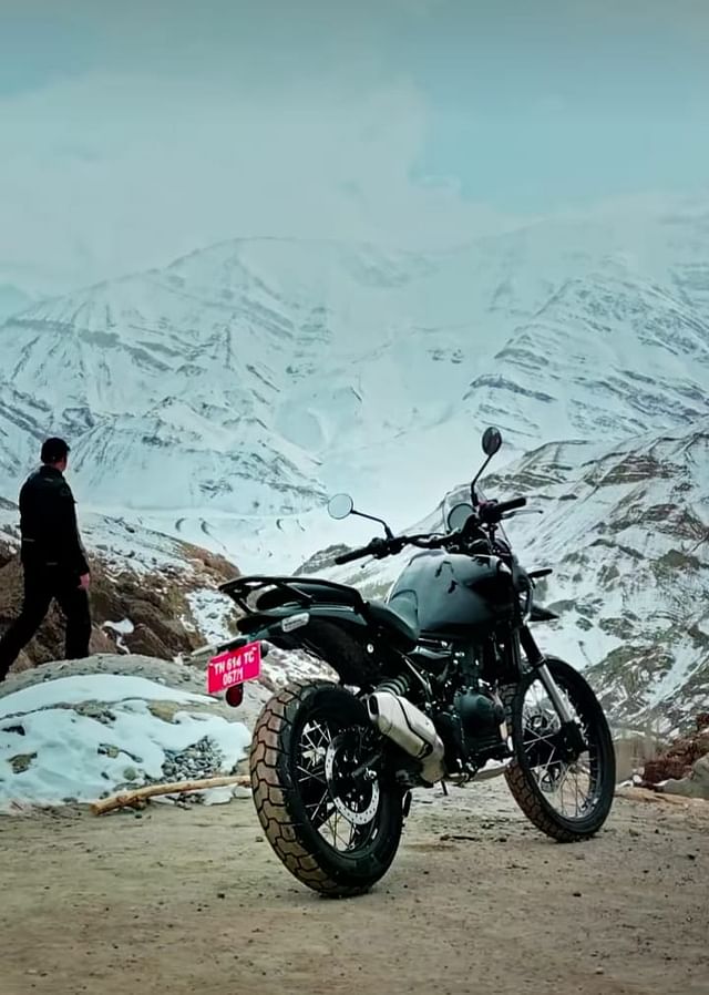 Royal Enfield Himalayan 452