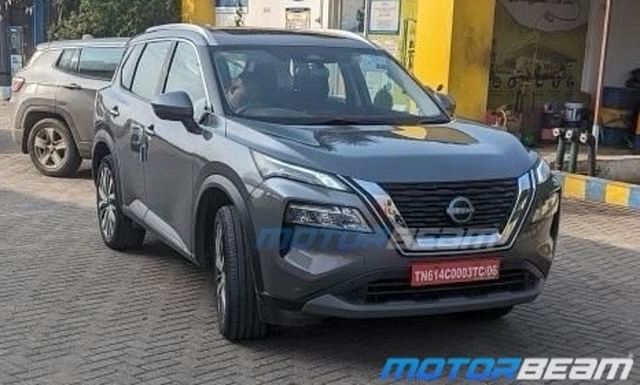 Nissan X-Trail SUV