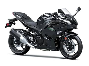 2024 kawasaki Ninja 500 