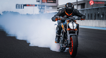 2023 KTM 890 DUKE R