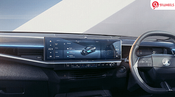 Vauxhall Grandland 16-inch Centre Display