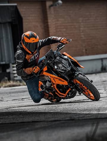 KTM 390 Duke