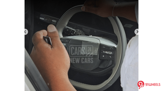 KIA Clavis
