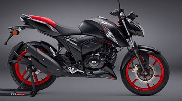 Honda Hornet 2.0 Vs Apache RTR 160 4V 