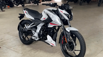 Bajaj Pulsar N150 Ride comfort