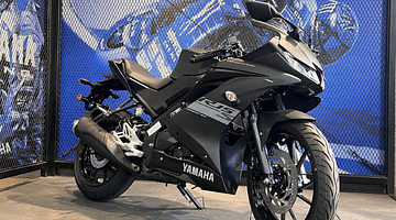 Yamaha R15S V3