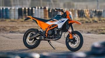 KTM 390 SMC R