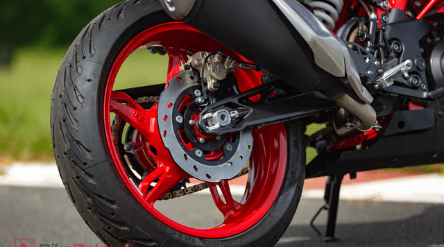 TVS Apache