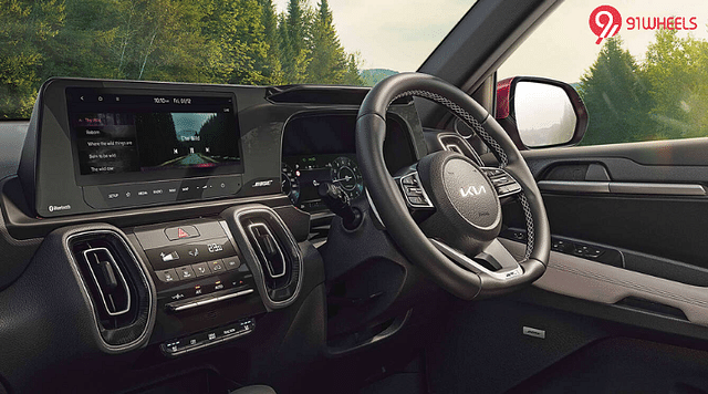 Kia Syros vs Sonet: VFM and Price