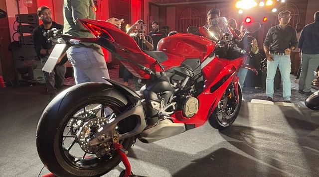 ducati panigale v4