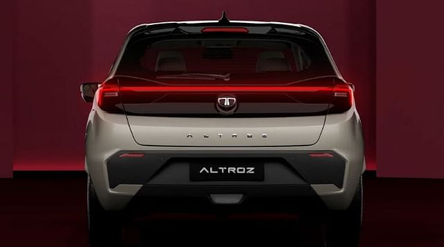 2025 tata altroz