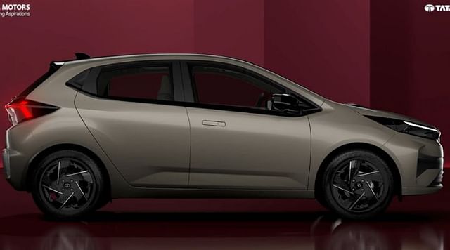 2025 tata altroz