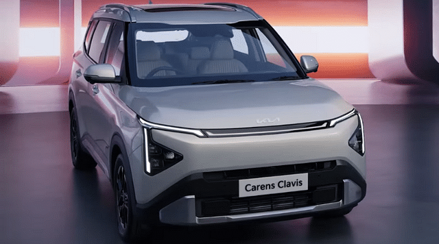 kia carens clavis